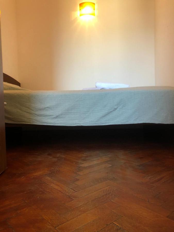 Lovely 1 Bedroom Apartment Close To Old Town Bucharest Exterior photo